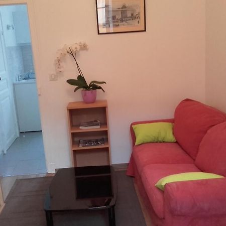 L'Appartement D'Aymar Μουλέν Δωμάτιο φωτογραφία