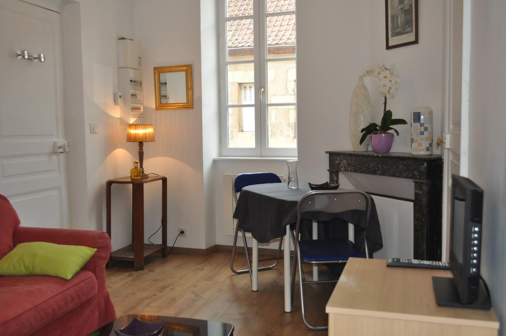 L'Appartement D'Aymar Μουλέν Εξωτερικό φωτογραφία